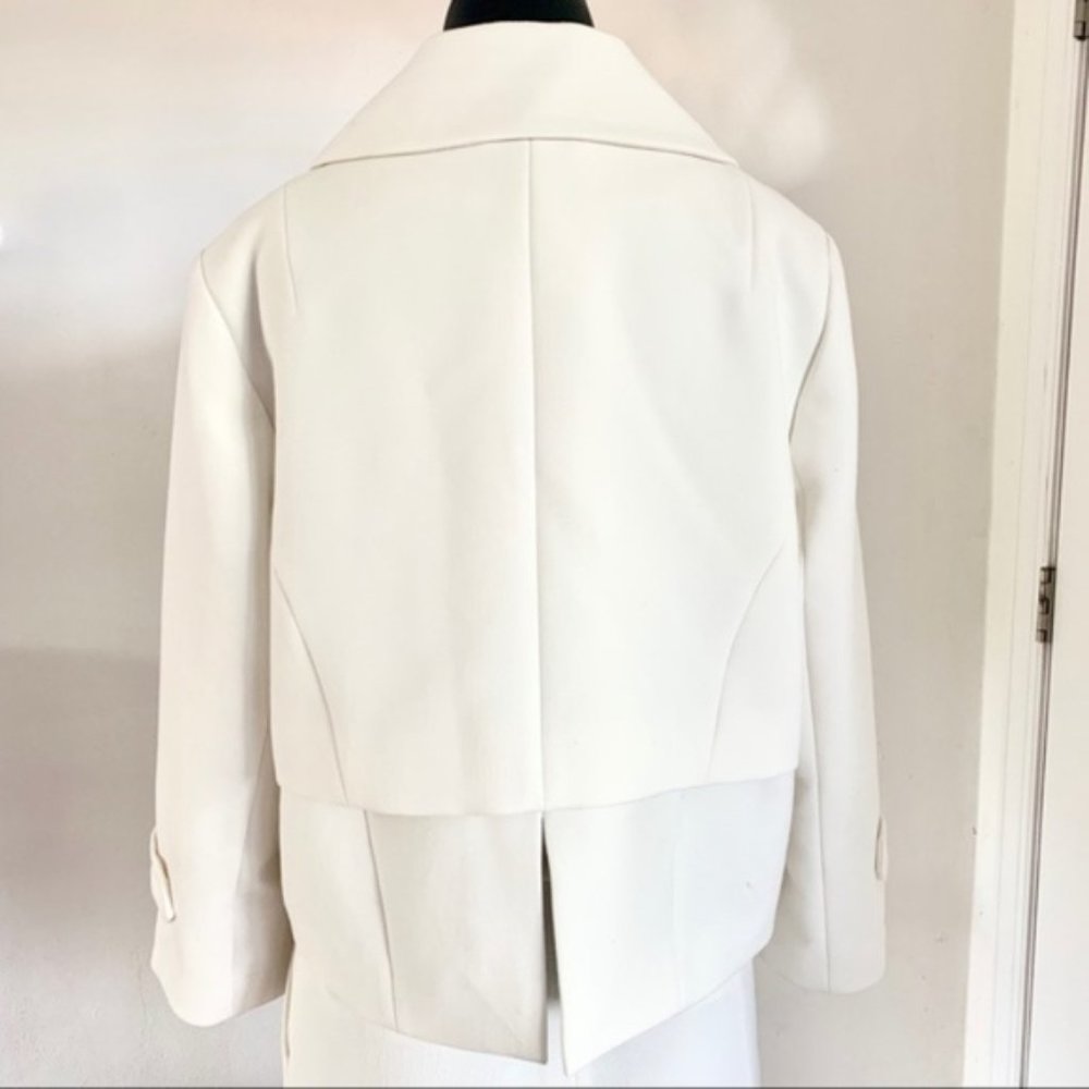 White House Black Market Cropped Peacoat Size 8P - Picture 8 of 8